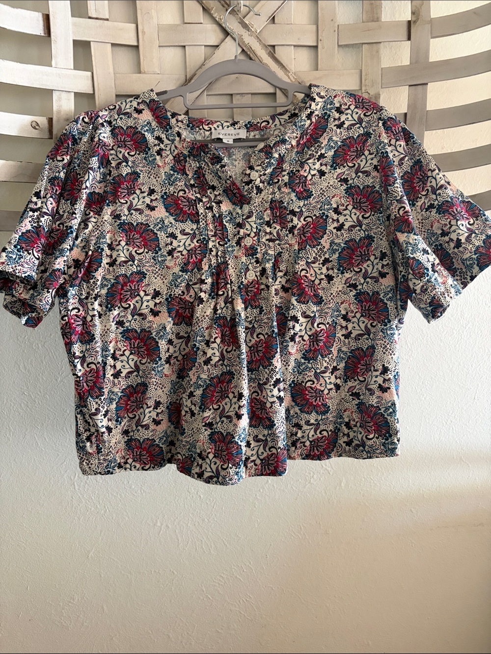 Evereve Floral Pintuck Blouse - White with Pink & Blue Accents